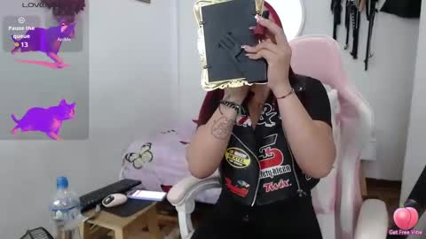 Snapshot of alissia_kent99 chatting on January 10, 2:34 pm Alissia online show from January 10, 2:34 pm