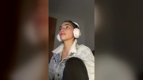 Alisson369  online show from June 17, 11:56 am