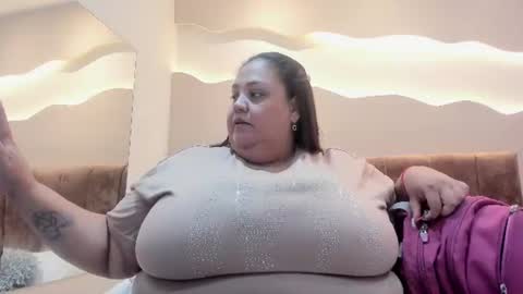Alisson online show from June 19, 11:36 am