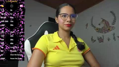 Snapshot of alisson_hoffman05 chatting on June 23, 7:45 pm Alisson hoffman05 online show from June 23, 7:45 pm