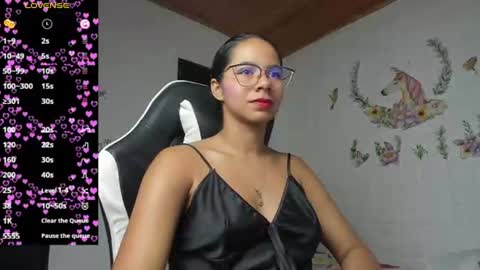 Snapshot of alisson_hoffman05 chatting on July 11, 4:21 pm Alisson hoffman05 online show from July 11, 4:21 pm