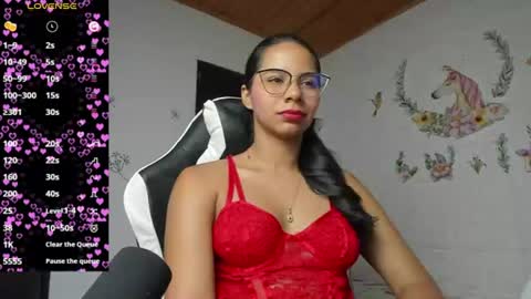 Snapshot of alisson_hoffman05 chatting on July 24, 1:03 am Alisson hoffman05 online show from July 24, 1:03 am