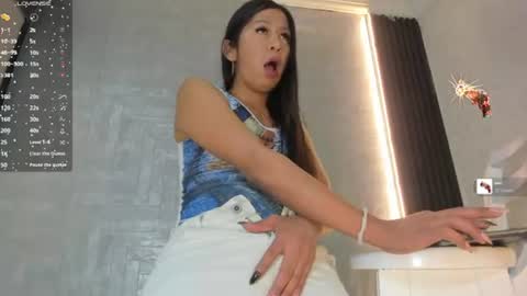 Alison Steeler online show from June 19, 8:12 pm