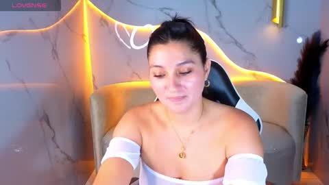 alisson_tx_ online show from March 11, 8:37 pm