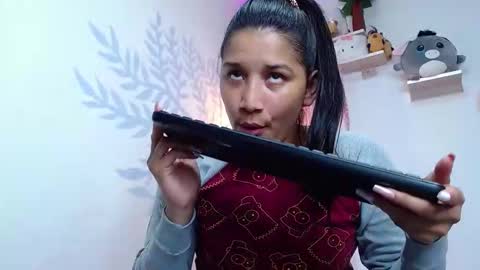 alisson online show from February 2, 6:39 pm