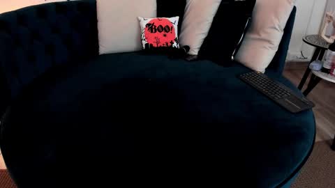 ALISSON  online show from October 24, 8:38 pm