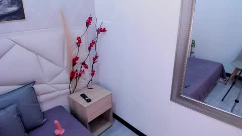 Alisson Harris online show from February 19, 11:39 am