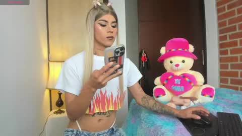 alisson online show from February 23, 6:49 pm