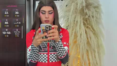 Snapshot of alissoondream_ chatting on May 18, 2:12 pm alisson online show from May 18, 2:12 pm