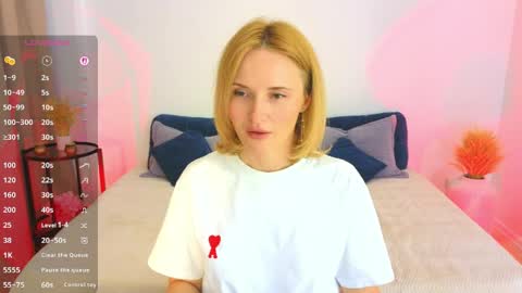 Snapshot of alisssarose chatting on May 23, 4:55 pm alisssarose online show from May 23, 4:55 pm