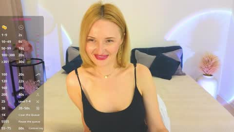 Snapshot of alisssarose chatting on May 30, 3:31 pm alisssarose online show from May 30, 3:31 pm