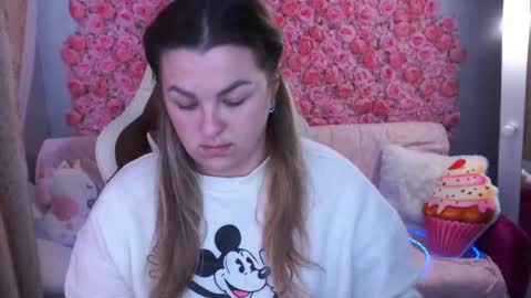 Snapshot of alissyagrayy chatting on May 28, 5:38 am alissyagrayy online show from May 28, 5:38 am