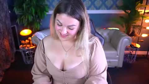 Snapshot of alissyagrayy chatting on June 14, 6:54 pm alissyagrayy online show from June 14, 6:54 pm