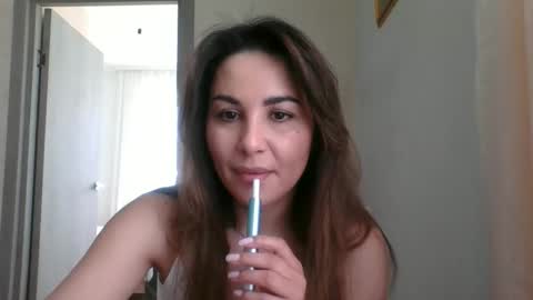 AlisXLovesss online show from May 2, 7:24 am
