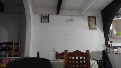 Snapshot of alix_beltran chatting on March 5, 4:34 am Alix online show from March 5, 4:34 am