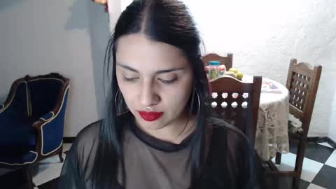 Snapshot of alix_beltran chatting on September 29, 12:27 am Alix online show from September 29, 12:27 am