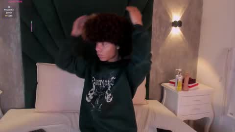  Alexis Etereo  online show from February 16, 6:59 pm