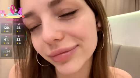 Alice online show from February 21, 7:15 pm