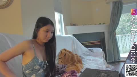 Snapshot of alizezaide chatting on February 21, 10:26 pm Alize Zaide online show from February 21, 10:26 pm