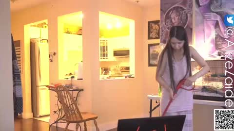 Snapshot of alizezaide chatting on February 23, 6:45 pm Alize Zaide online show from February 23, 6:45 pm