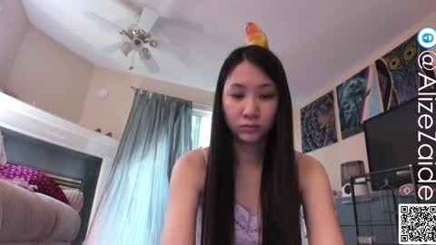 Snapshot of alizezaide chatting on October 5, 9:24 pm Alize Zaide online show from October 5, 9:24 pm