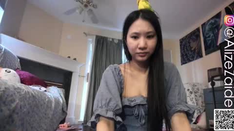 Snapshot of alizezaide chatting on December 14, 7:18 pm Alize Zaide online show from December 14, 7:18 pm