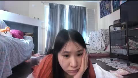 Snapshot of alizezaide chatting on February 5, 8:24 pm Alize Zaide online show from February 5, 8:24 pm