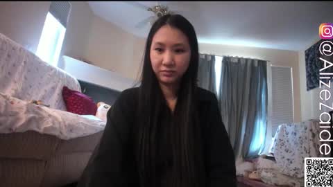 Snapshot of alizezaide chatting on February 15, 8:27 pm Alize Zaide online show from February 15, 8:27 pm