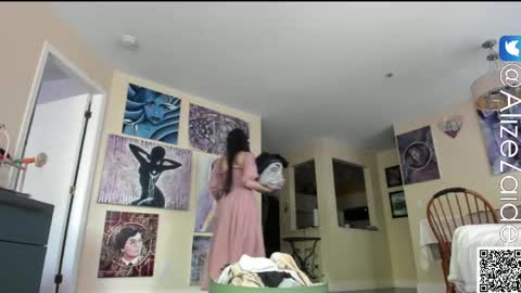 Snapshot of alizezaide chatting on May 10, 7:52 pm Alize Zaide online show from May 10, 7:52 pm
