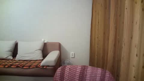 Amare online show from December 8, 12:08 pm