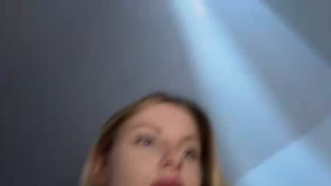 Snapshot of allaloffredo chatting on August 1, 3:22 pm Kate online show from August 1, 3:22 pm