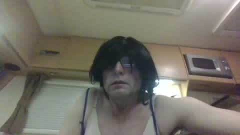 allan68539 online show from October 4, 4:32 am