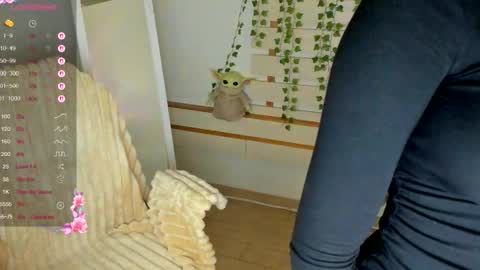 Snapshot of allana_dream chatting on September 25, 7:12 am Allana online show from September 25, 7:12 am