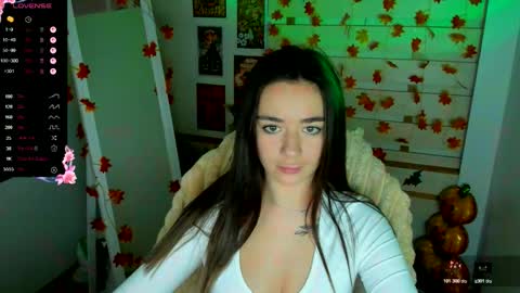 Snapshot of allana_dream chatting on October 26, 7:58 am Allana online show from October 26, 7:58 am