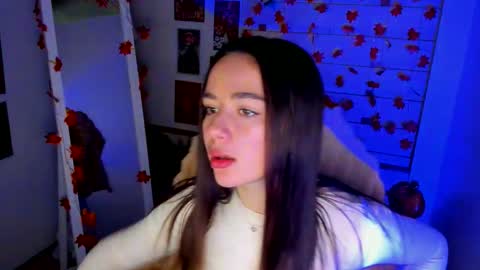 Snapshot of allana_dream chatting on October 27, 7:23 am Allana online show from October 27, 7:23 am