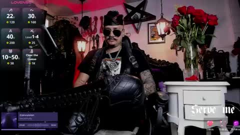 Snapshot of allanhurtss chatting on April 17, 6:55 pm online show from April 17, 6:55 pm