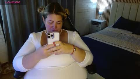 Ale online show from December 5, 8:05 pm