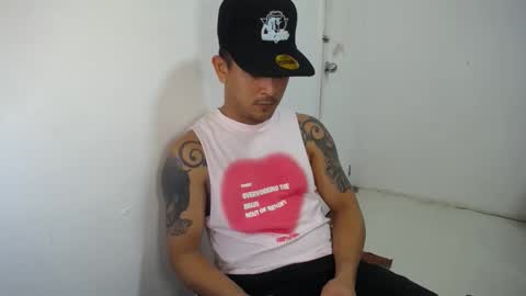 Snapshot of allen_69xx chatting on December 7, 8:38 pm allen online show from December 7, 8:38 pm