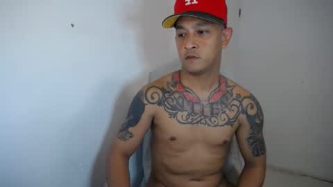 Snapshot of allen_69xx chatting on December 10, 8:19 am allen online show from December 10, 8:19 am