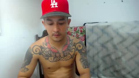 Snapshot of allen_69xx chatting on January 23, 11:26 am allen online show from January 23, 11:26 am