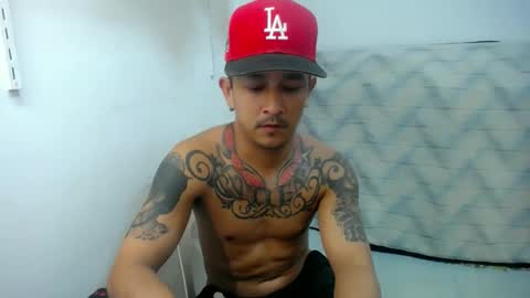 Snapshot of allen_69xx chatting on March 4, 10:38 pm allen online show from March 4, 10:38 pm