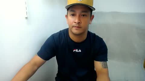 Snapshot of allen_69xx chatting on October 31, 4:52 pm allen online show from October 31, 4:52 pm