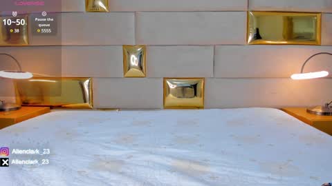 Snapshot of allen_clark chatting on February 1, 8:39 am Allen online show from February 1, 8:39 am