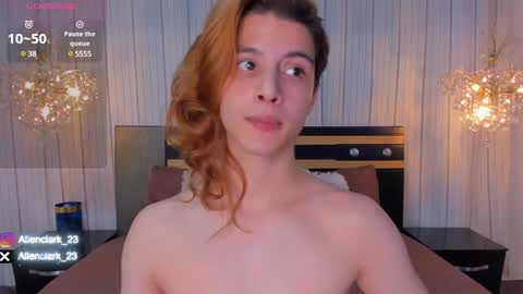 Snapshot of allen_clark chatting on February 14, 4:04 am Allen online show from February 14, 4:04 am