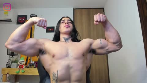 Snapshot of allen_rosse chatting on January 18, 9:55 pm independent model 3 online show from January 18, 9:55 pm