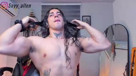 Snapshot of allen_rosse chatting on March 15, 4:07 am independent model 3 online show from March 15, 4:07 am