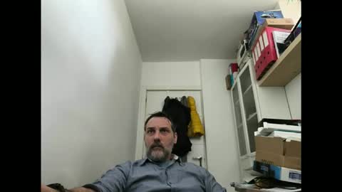 allenvic online show from February 25, 10:25 am