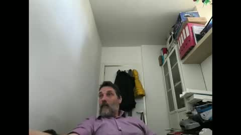 allenvic online show from March 18, 10:18 am