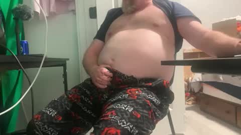 Allergictolove online show from October 24, 11:01 pm