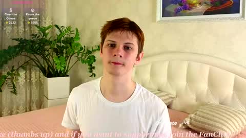 Snapshot of allert_ chatting on June 5, 6:57 pm allert_ online show from June 5, 6:57 pm